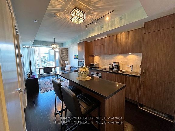 4th image of 21 Widmer St Unit 4208