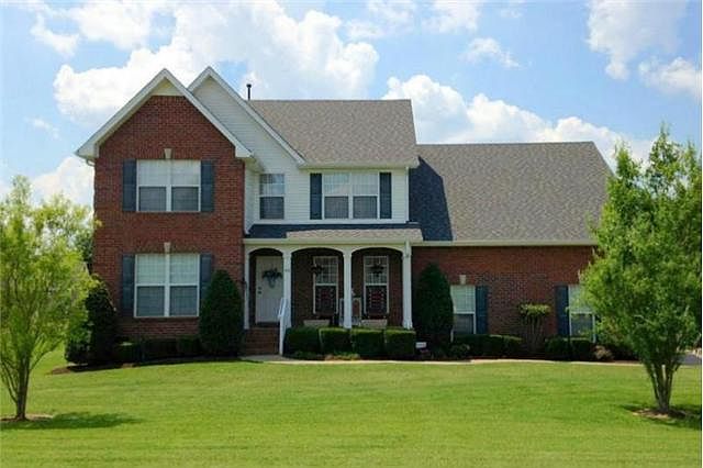1st image of 419 Valley View Dr