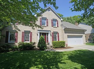 9937 McCauly Woods Dr, Cincinnati, OH