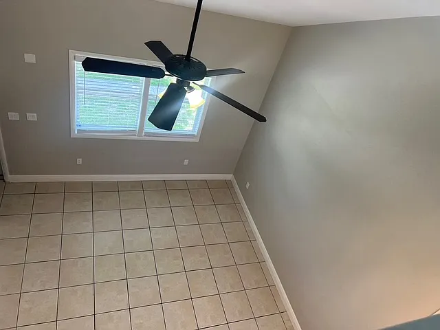 1000 Shorewinds Dr — Photo 10