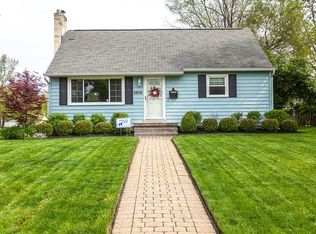 2604 Woodstock Rd, Columbus, OH 43221