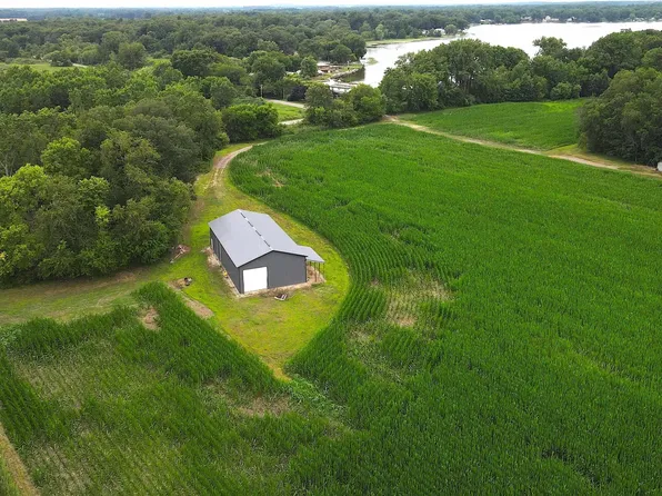 3999 S 800 E, Walkerton, IN 46574