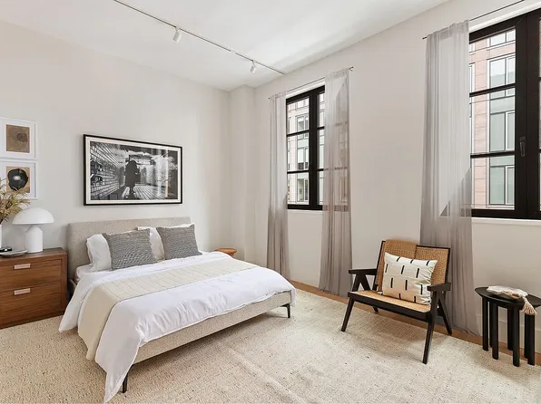517 W 29th St APT 7F, New York, NY 10001