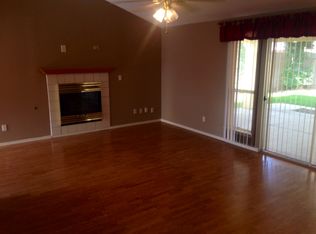 5872 W Fallon Ave, Fresno, CA 93722