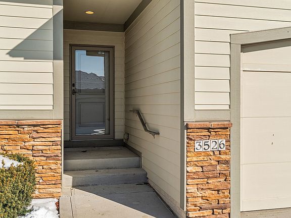 2nd image of 3526 NE Renaissance Dr