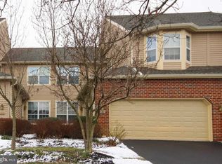 137 Pine Crest Ln, Lansdale, PA