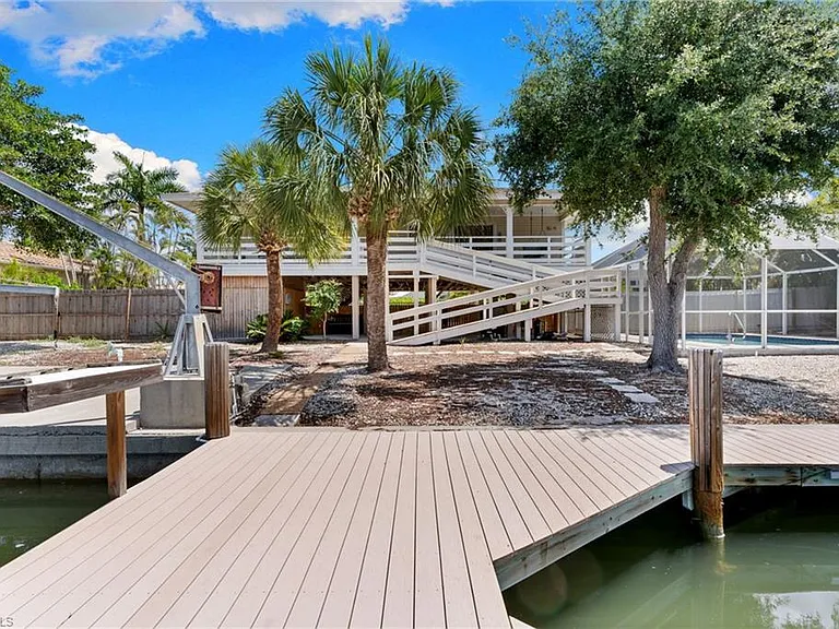 324 Waterleaf Ct — Photo 30