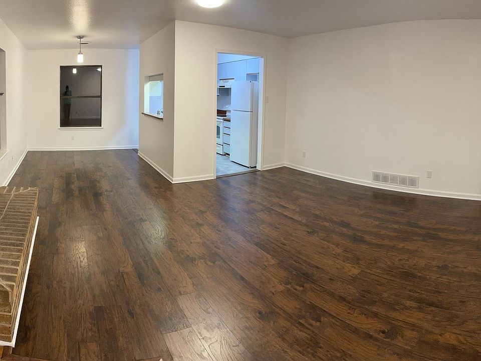 Living room, dining room, kitchen