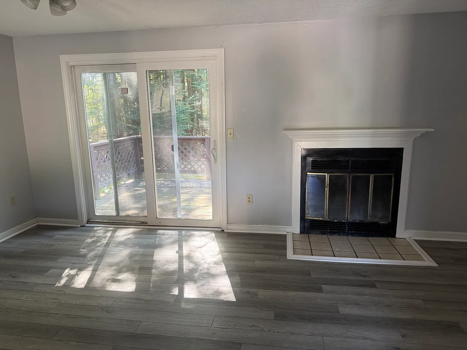 2 bed, 792 sqft, $1,550 — Photo 3