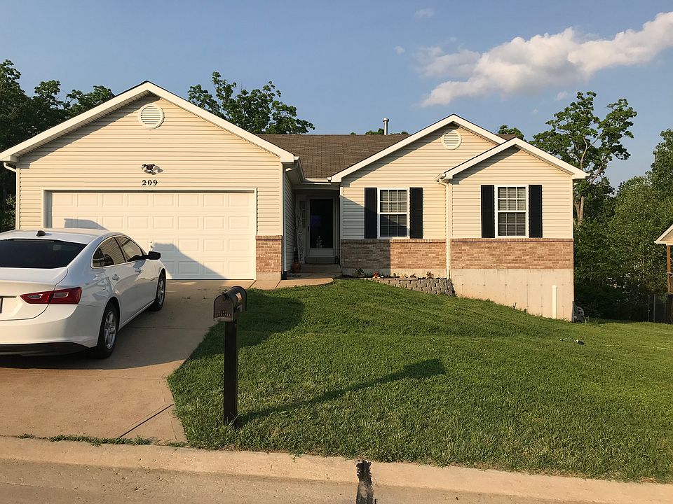 1st image of 209 Isaiah Ln