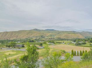 1640 Sunset Dr, Wenatchee, WA 98801
