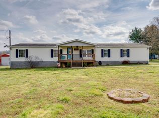 1013 Liberty Cir, White Bluff, TN 37187