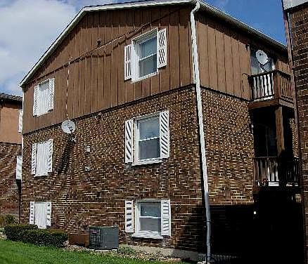1st image of 4529 S Prescott Ave #1W