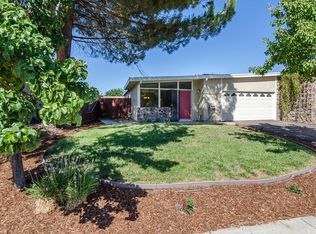 1137 Parkview Ln, Paso Robles, CA 93446
