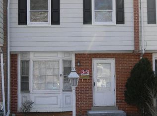 3395 Benbow Ct, Woodbridge, VA 22193