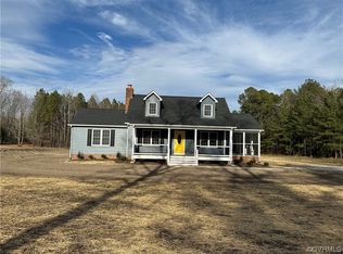 8220 Wood Dr, Disputanta, VA 23842