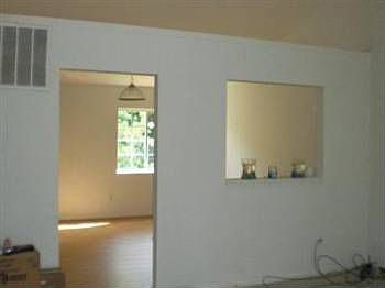 4th image of 4004 Woodchase Dr