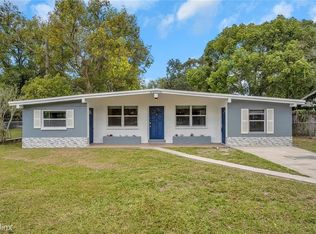 2406 E 148th Ave, Lutz, FL 33549