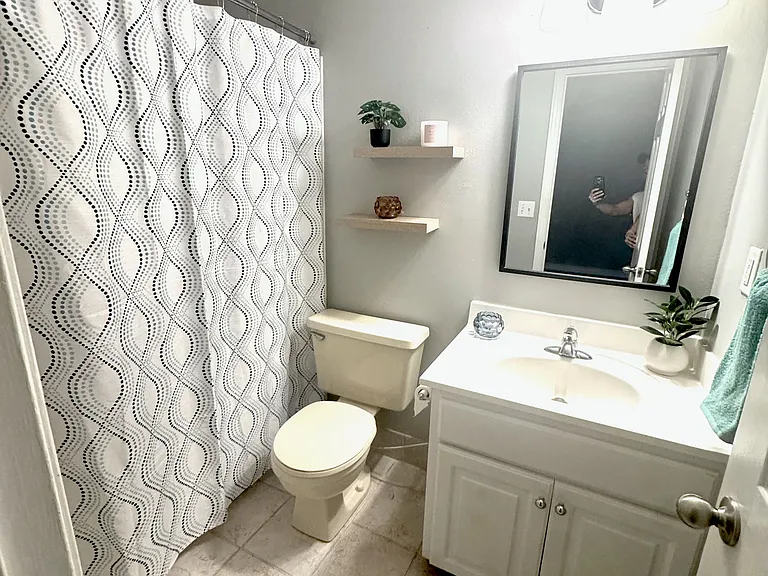 520 Linden Ave — Photo 9