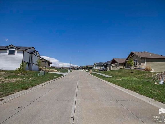 4th image of 2503 Ardmore Cir