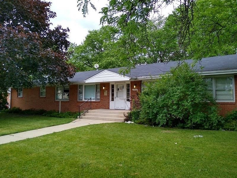 1st image of 2424-2432 Holmes St