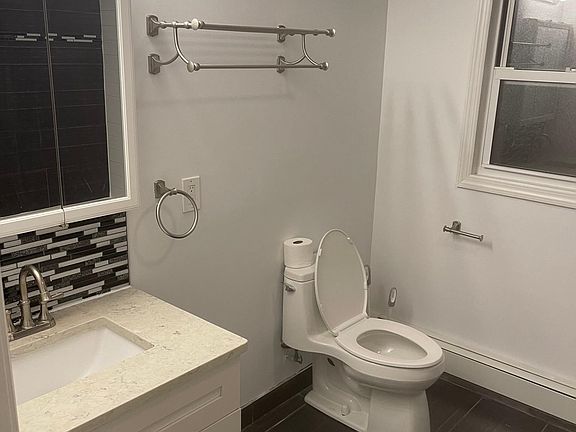 5th image of 3 Wyman St Floor 2