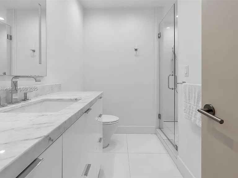 415 Rovino Ave — Photo 55