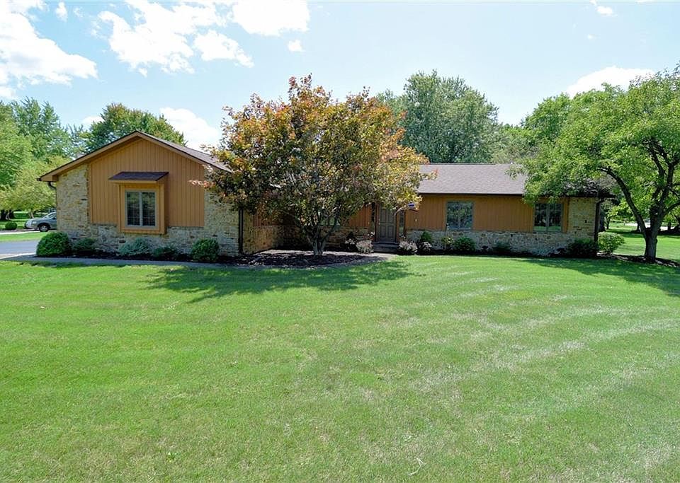 1st image of 6266 Brookshire Dr