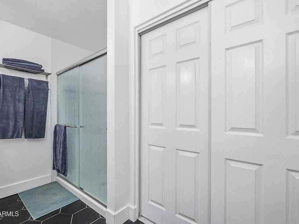 34th image of 4536 W Continental Drive