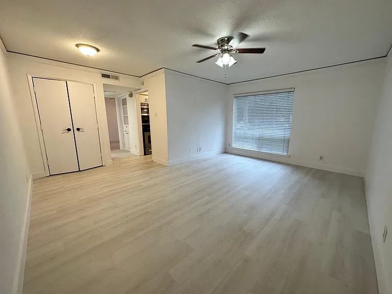 4330 Bowser Ave #109 — Photo 2