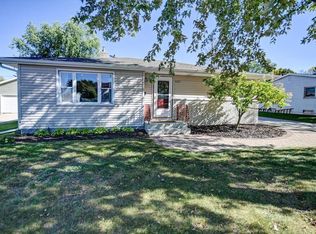 4609 Barby Ln, Madison, WI 53704