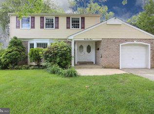 323 Royal Oak Ave, Cherry Hill, NJ 08002