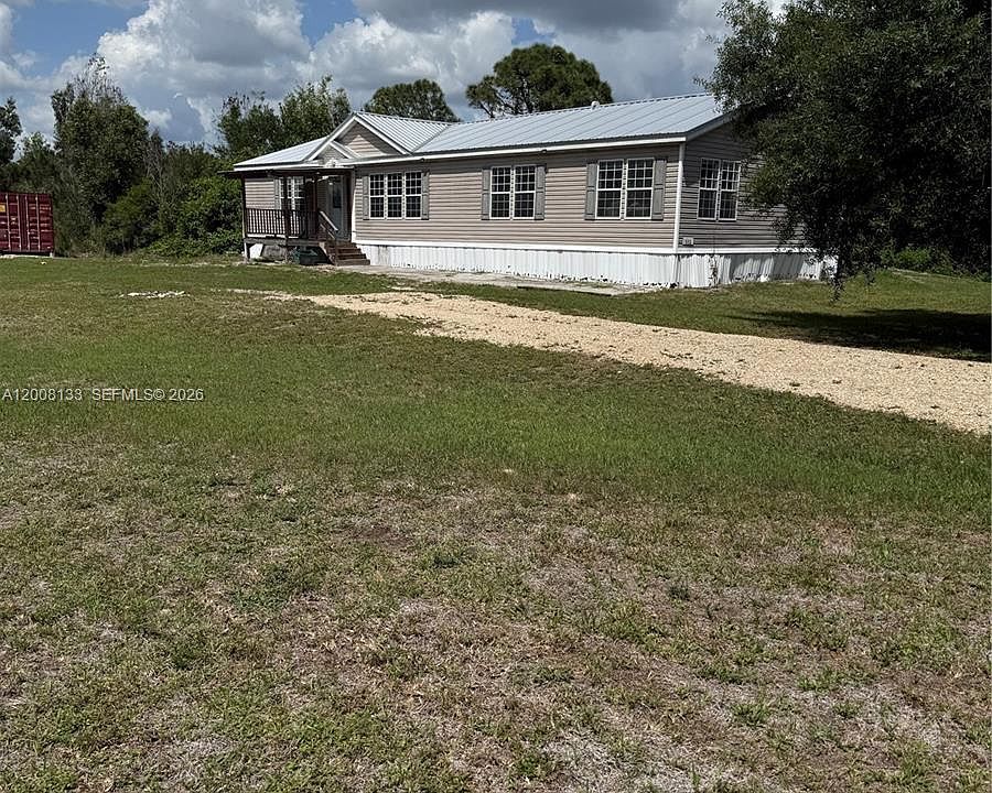 1st image of 1660 Evans Rd
