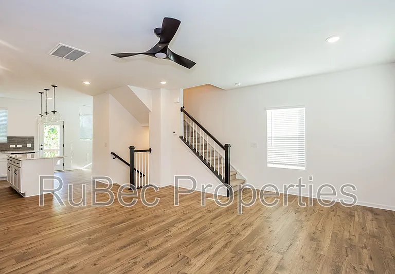 11828 Accent Ct — Photo 6
