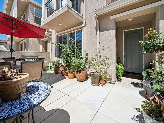 3rd image of 28780 Calle De La Paz Dr