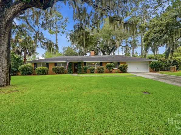 8305 Meadowbrook Road, Savannah, GA 31406