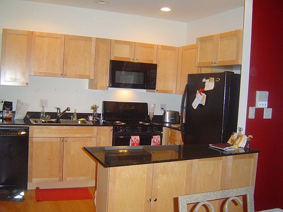 4th image of 2506 W Hollywood Ave #1W