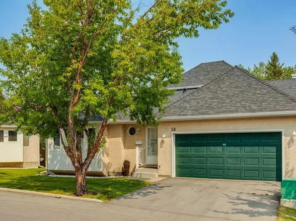 58 W Candle Ter SW, Calgary, AB T2W 6G7