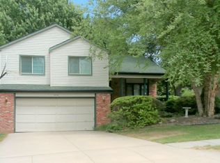 6110 S 30th St, Lincoln, NE 68516