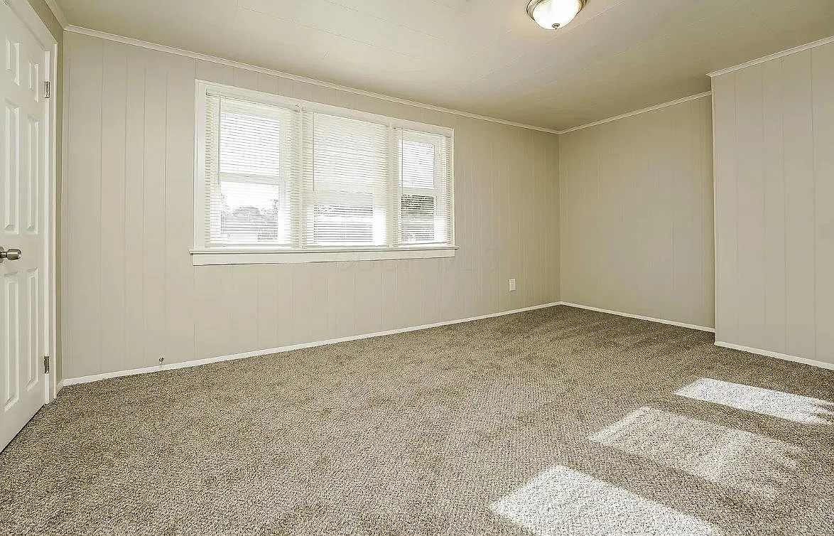2 bed, 1214 sqft, $1,500 — Photo 3