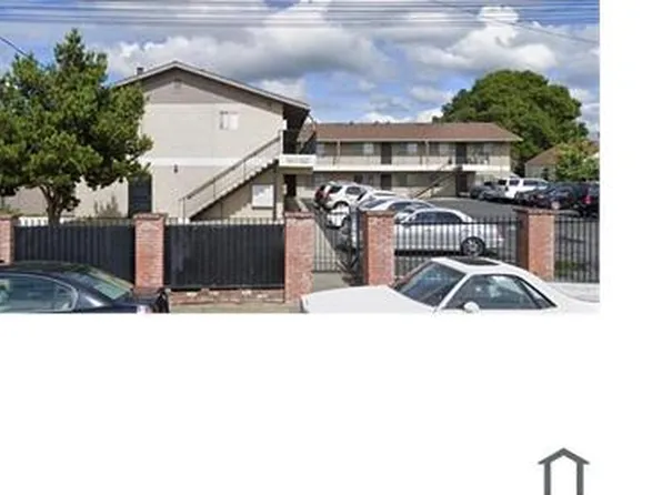 9840 E St, Oakland, CA 94603