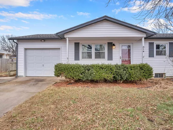 314 Estelle Ave, Newton, KS 67114
