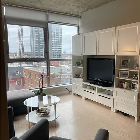 179 George St #707 — Photo 4