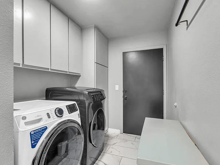 6515 Amber Dr — Photo 22