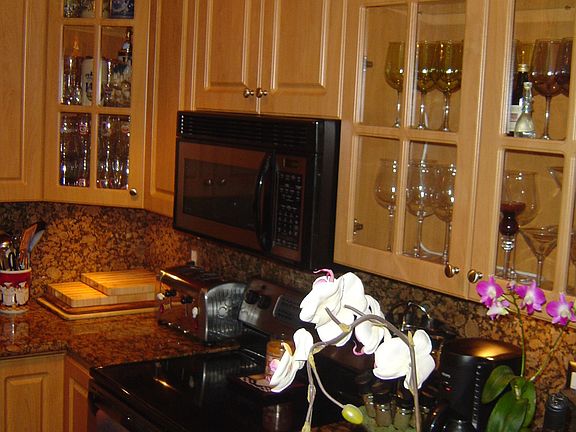 Newly Remodeled Kitchen Area