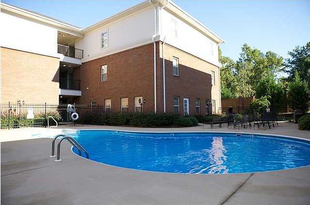 1st image of 3218 Veterans Memorial Pkwy APT 814