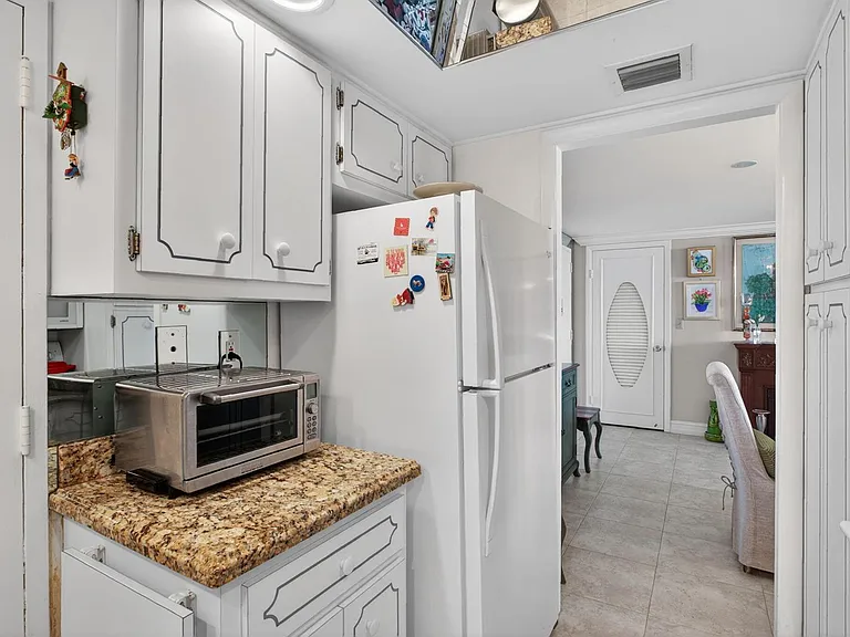 2600 N Flagler Dr #911 — Photo 19