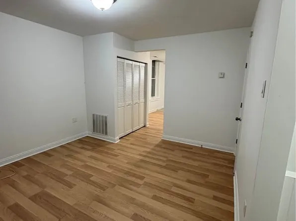 (undisclosed Address), Chicago, IL 60623