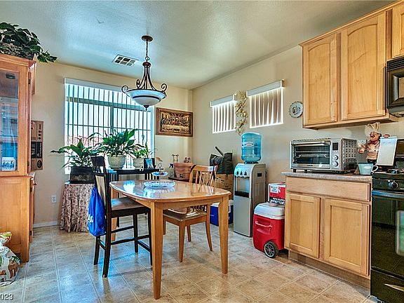 2nd image of 4206 Mountain Rose Ave