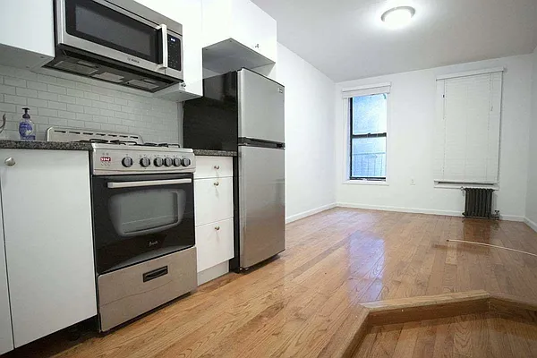 Rented by Corcoran | media 2